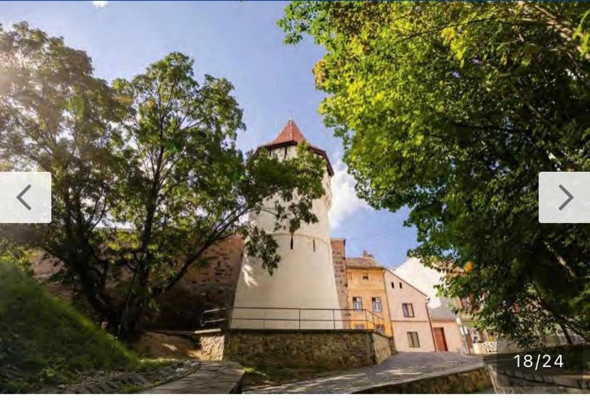 Apartamento Studio La Turn Sibiu Exterior foto